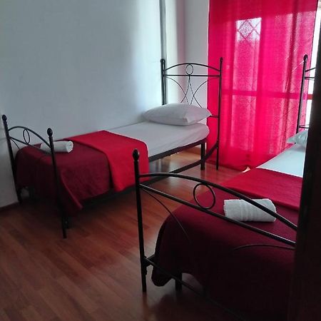רומא Appartamento Con Due Camere Pressi Eur מראה חיצוני תמונה